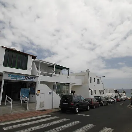 Holiday House Lalavel Διαμέρισμα *